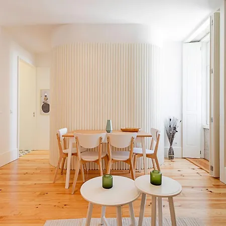 Cozy And Homely Getaway By Lovelystay Apartman *