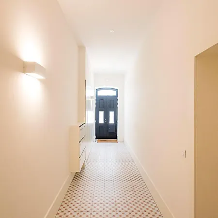 Cozy And Homely Getaway By Lovelystay *