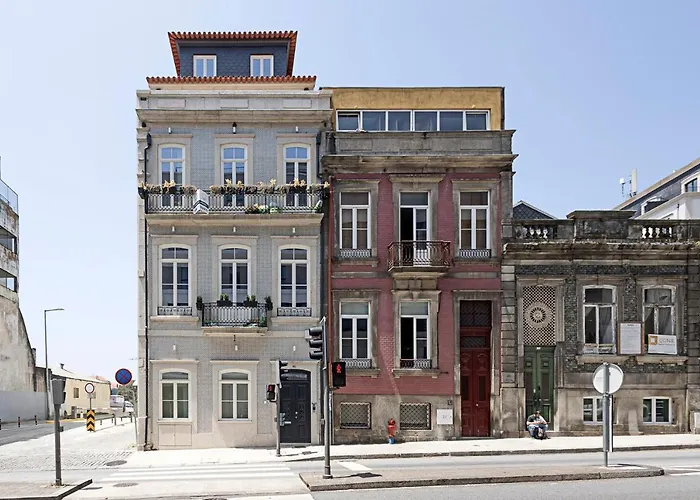 Cozy And Homely Getaway By Lovelystay דירה *