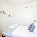 Cozy And Homely Getaway By Lovelystay *