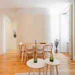 Cozy And Homely Getaway By Lovelystay Daire *