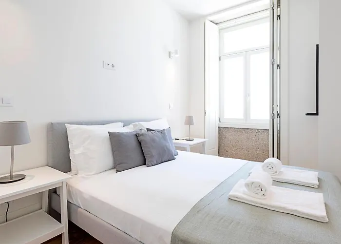 Cozy And Homely Getaway By Lovelystay Apartman