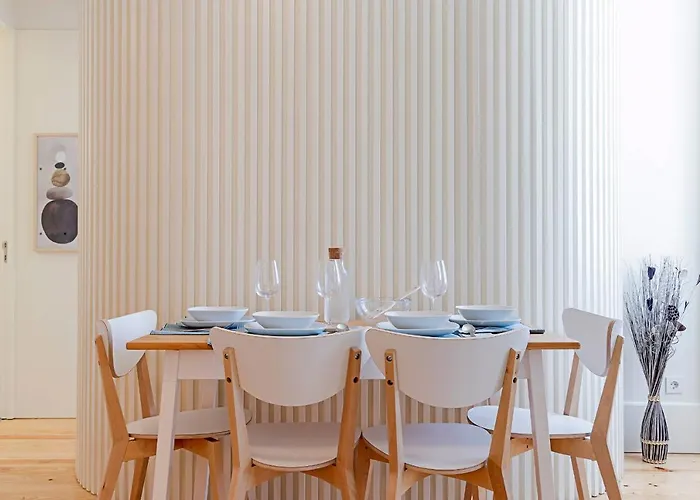 Cozy And Homely Getaway By Lovelystay Apartman